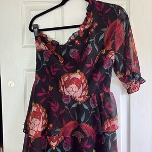 •bebe One Shoulder Tiered Floral Asymmetrical Black Dress